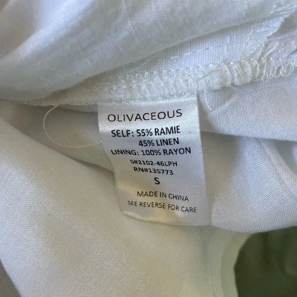 NWT Olivaceous linen blend lined shorts size s